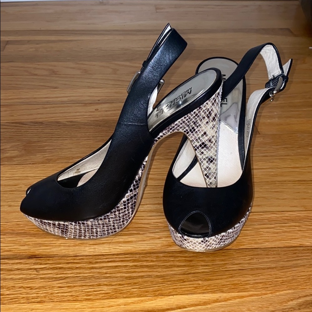 Michael Kors Snake Print Leather Heels - Size 7